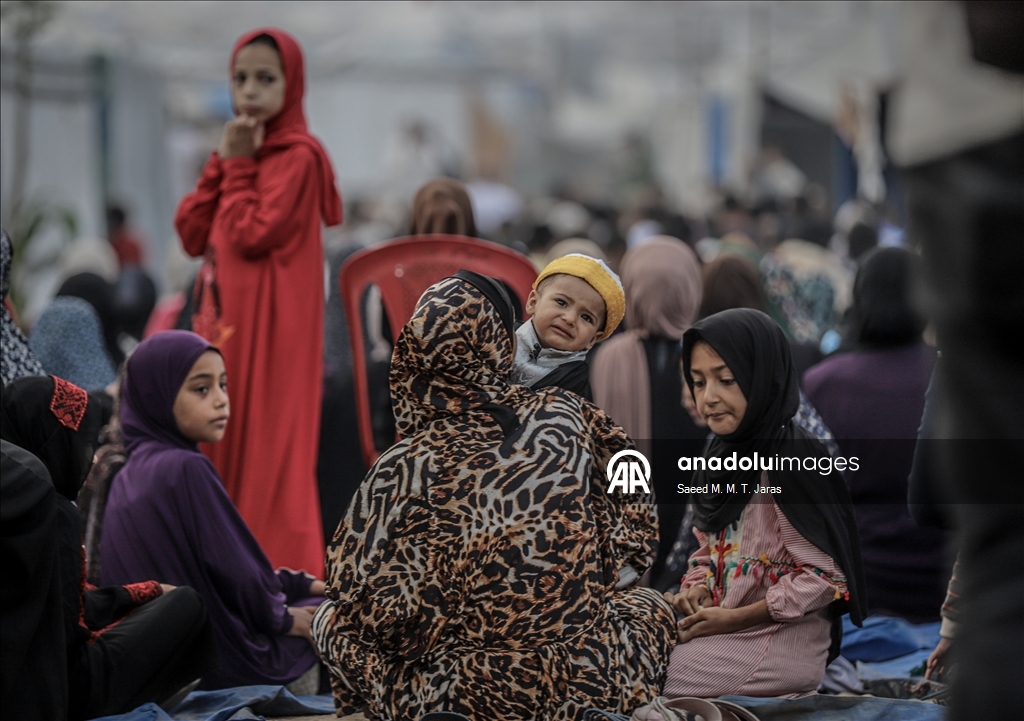 صلاة عيد الأضحى في غزة وسط الخيام