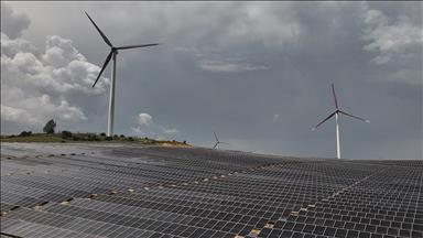 Elektrik depolama tesislerine "yüzde 10 tolerans" yatırım süreçlerini kolaylaştıracak